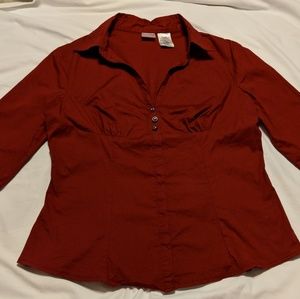 No Boundaries button-down fitted top